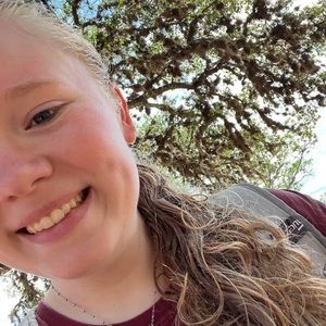 Meet your Posher, Annie